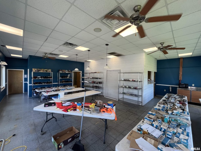 465 FRONT Street, Dongola, Illinois 62926-0000, 0 , 0 ,0,Commercial Sale,For Sale,FRONT,0,RMAEB456996