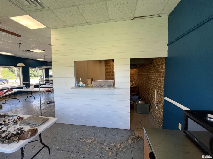 465 FRONT Street, Dongola, Illinois 62926-0000, 0 , 0 ,0,Commercial Sale,For Sale,FRONT,0,RMAEB456996