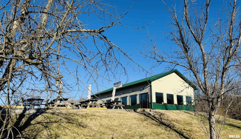 465 FRONT Street, Dongola, Illinois 62926-0000, 0 , 0 ,0,Commercial Sale,For Sale,FRONT,0,RMAEB456996