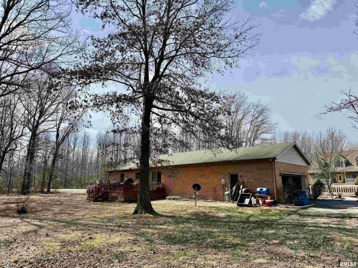 6 CARRIAGE Lane, Metropolis, Illinois 62960, 3 Bedrooms Bedrooms, 0 ,2 BathroomsBathrooms,Residential,For Sale,CARRIAGE,0,RMAEB456985