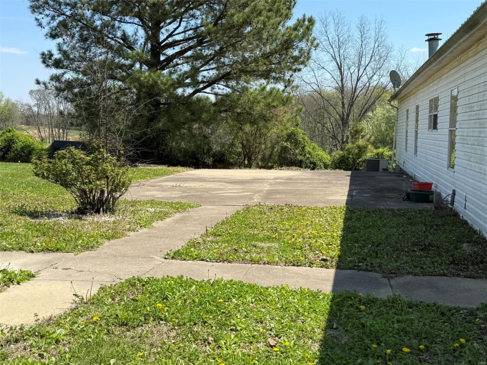 434 Whispering Wind Lane, Cape Girardeau, Missouri 63701, 3 Bedrooms Bedrooms, 7 Rooms Rooms,2 BathroomsBathrooms,Residential,For Sale,Whispering Wind,MAR25013213