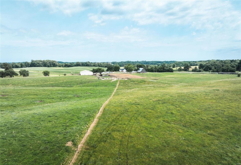 3155 New Saratoga Road, Anna, Illinois 62906, 4 Bedrooms Bedrooms, 9 Rooms Rooms,2 BathroomsBathrooms,Farm,For Sale,New Saratoga,MAR24048794