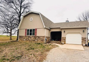 15075 County Road 640, Dexter, Missouri 63841, 3 Bedrooms Bedrooms, 12 Rooms Rooms,2 BathroomsBathrooms,Residential,For Sale,County Road 640,MAR25013326