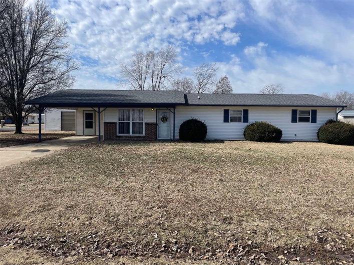 39299 Freda Drive, Malden, Missouri 63863, 4 Bedrooms Bedrooms, 11 Rooms Rooms,2 BathroomsBathrooms,Residential,For Sale,Freda,MAR25013333