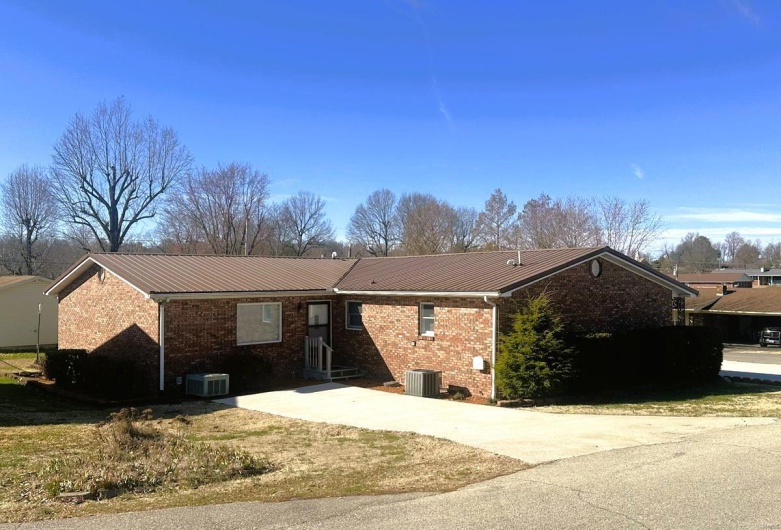 501 Forrest, Dexter, Missouri 63841, 4 Bedrooms Bedrooms, 13 Rooms Rooms,3 BathroomsBathrooms,Residential,For Sale,Forrest,MAR25013457