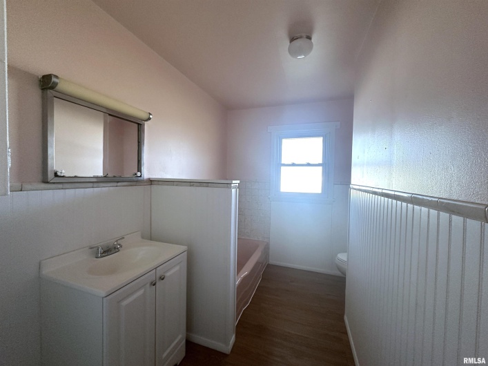 205 Kimmel Bridge Road, Murphysboro, Illinois 62966, 3 Bedrooms Bedrooms, 0 ,2 BathroomsBathrooms,Residential,For Sale,Kimmel Bridge,0,RMAEB457008