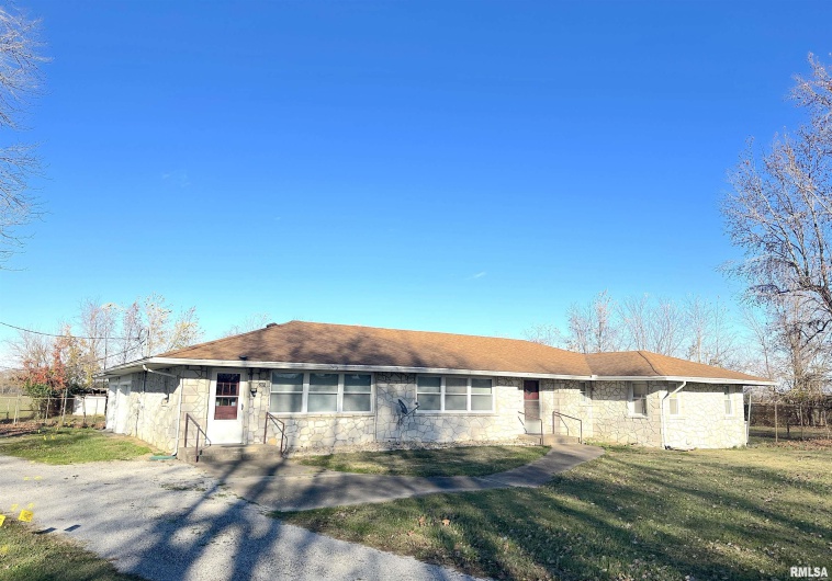 205 Kimmel Bridge Road, Murphysboro, Illinois 62966, 3 Bedrooms Bedrooms, 0 ,2 BathroomsBathrooms,Residential,For Sale,Kimmel Bridge,0,RMAEB457008