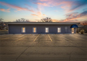 3 Crane Street, Park Hills, Missouri 63601, ,Commercial Sale,For Sale,Crane,MAR25008395