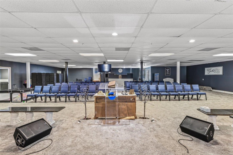 3 Crane Street, Park Hills, Missouri 63601, ,Commercial Sale,For Sale,Crane,MAR25008395