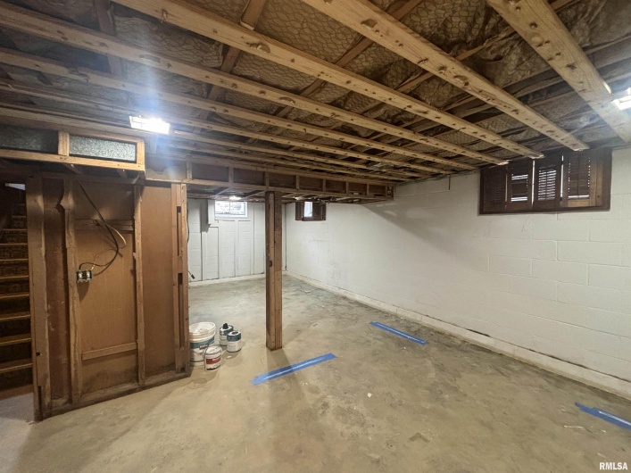 213 Dorris Drive, Metropolis, Illinois 62960, 3 Bedrooms Bedrooms, 0 ,1 BathroomBathrooms,Residential,For Sale,Dorris,0,RMAEB457030