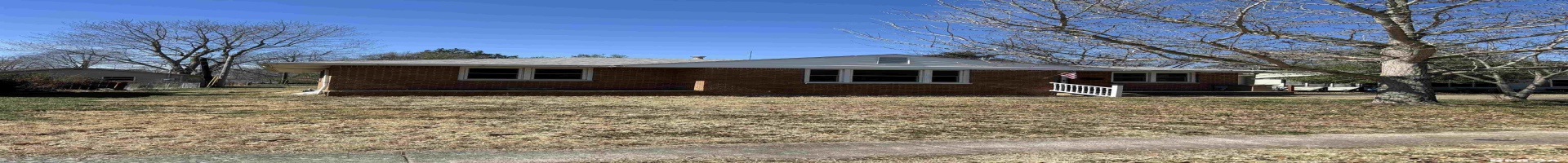 Residential For Sale 213 Dorris Drive, Metropolis, Illinois 62960, 3 Bedrooms Bedrooms, ,1 BathroomBathrooms,Residential,For Sale,Dorris,RMAEB457030