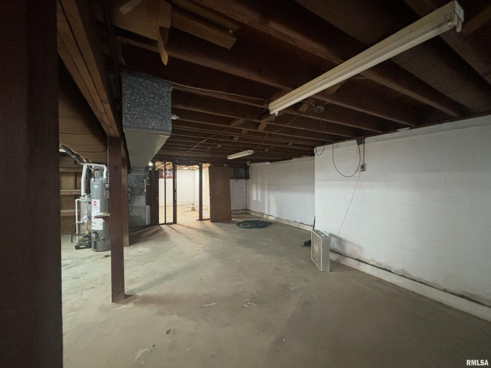 213 Dorris Drive, Metropolis, Illinois 62960, 3 Bedrooms Bedrooms, 0 ,1 BathroomBathrooms,Residential,For Sale,Dorris,0,RMAEB457030