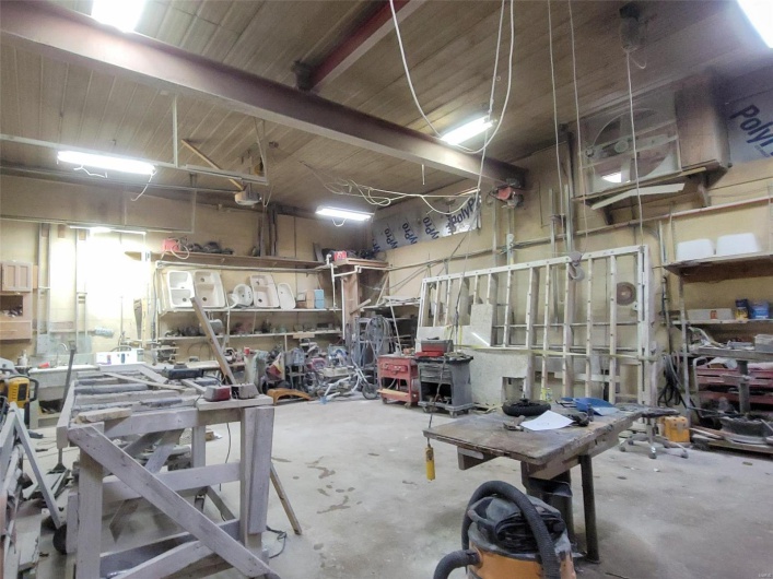 8680 Hwy 67, Fredericktown, Missouri 63645, ,Commercial Sale,For Sale,Hwy 67,MAR25003834