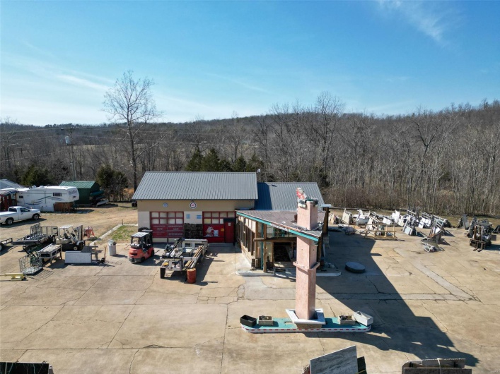 8680 Hwy 67, Fredericktown, Missouri 63645, ,Commercial Sale,For Sale,Hwy 67,MAR25003834