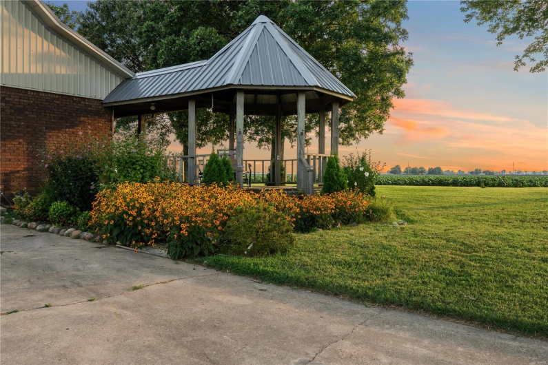 6492 State Highway 25, Dexter, Missouri 63841, 6 Bedrooms Bedrooms, 10 Rooms Rooms,3 BathroomsBathrooms,Residential,For Sale,State Highway 25,MAR25013749
