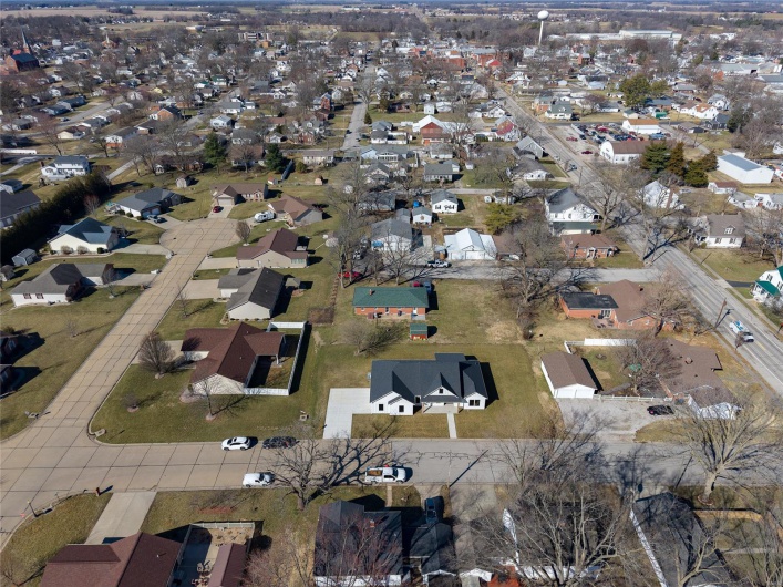 115 Taylor St, Red Bud, Illinois 62278, 2 Bedrooms Bedrooms, 10 Rooms Rooms,2 BathroomsBathrooms,Residential,For Sale,Taylor St,MAR25013262
