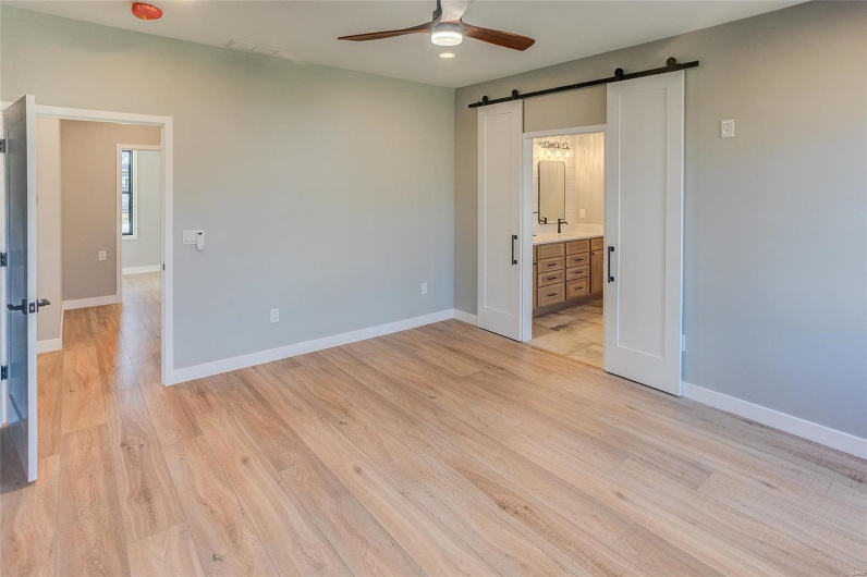 115 Taylor St, Red Bud, Illinois 62278, 2 Bedrooms Bedrooms, 10 Rooms Rooms,2 BathroomsBathrooms,Residential,For Sale,Taylor St,MAR25013262