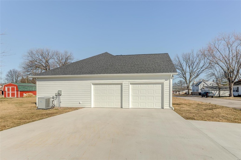 115 Taylor St, Red Bud, Illinois 62278, 2 Bedrooms Bedrooms, 10 Rooms Rooms,2 BathroomsBathrooms,Residential,For Sale,Taylor St,MAR25013262