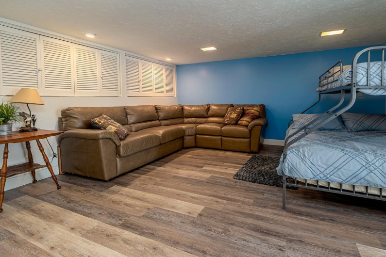 13481 Egypt Shores Drive, Creal Springs, Illinois 62922, 3 Bedrooms Bedrooms, 7 Rooms Rooms,2 BathroomsBathrooms,Residential,For Sale,Egypt Shores,MAR25013778
