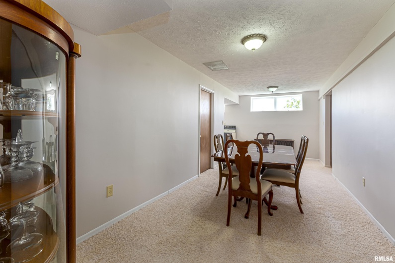 6399 Pelican Lane, Carbondale, Illinois 62902, 6 Bedrooms Bedrooms, 0 ,5 BathroomsBathrooms,Residential,For Sale,Pelican,0,RMAEB457029