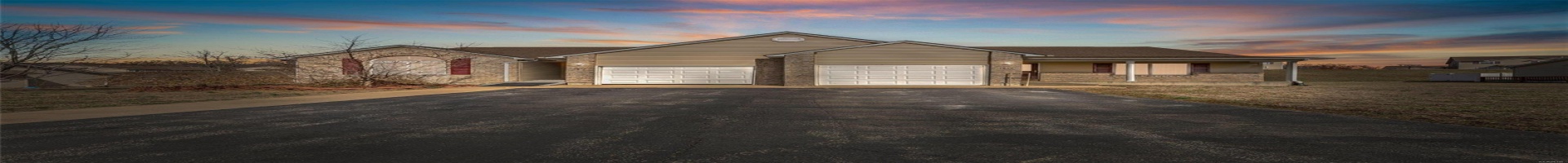 Residential For Sale 1815 Oak Knoll, Farmington, Missouri 63640, 2 Bedrooms Bedrooms, 8 Rooms Rooms,2 BathroomsBathrooms,Residential,For Sale,Oak Knoll,MAR25013190