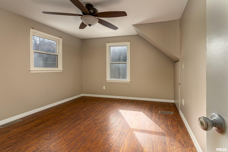 320 Cline Lane, Vienna, Illinois 62995, 3 Bedrooms Bedrooms, 0 ,2 BathroomsBathrooms,Residential,For Sale,Cline,0,RMAEB457050