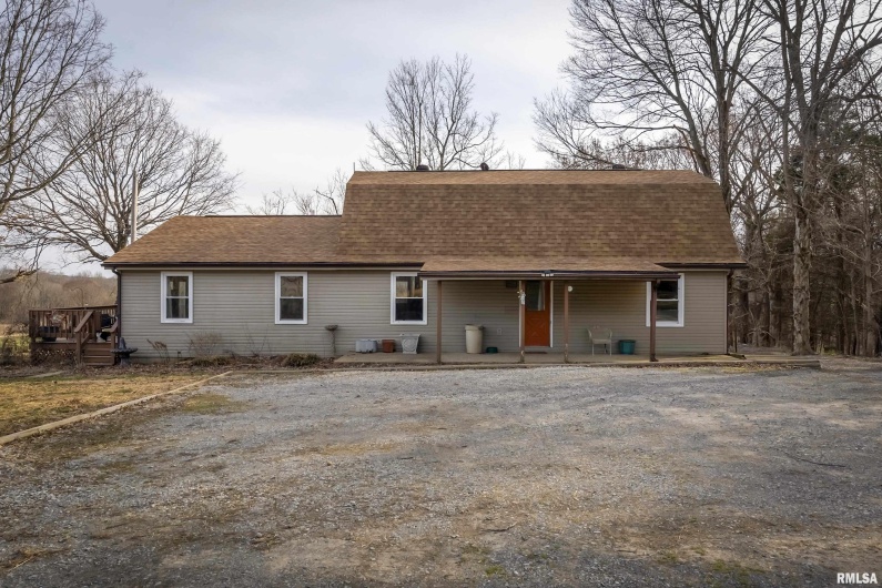 320 Cline Lane, Vienna, Illinois 62995, 3 Bedrooms Bedrooms, 0 ,2 BathroomsBathrooms,Residential,For Sale,Cline,0,RMAEB457050