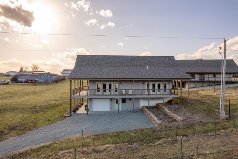 24345 State Rte WW, Ste Genevieve, Missouri 63670, 3 Bedrooms Bedrooms, 8 Rooms Rooms,3 BathroomsBathrooms,Residential,For Sale,State Rte WW,MAR25014107