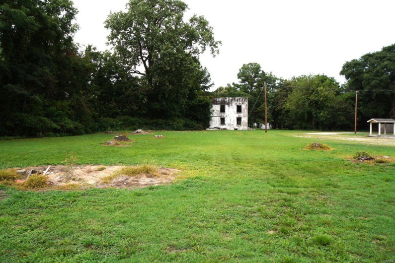 919 Jackson Street, Kennett, Missouri 63857, ,Commercial Sale,For Sale,Jackson,MAR24052863