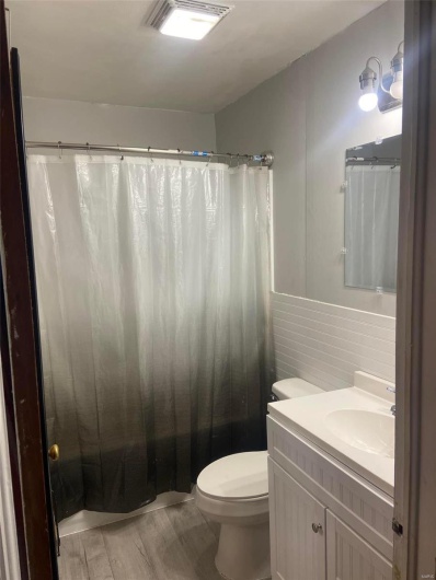 208 John R, Kennett, Missouri 63857, 2 Bedrooms Bedrooms, 6 Rooms Rooms,1 BathroomBathrooms,Residential,For Sale,John R,MAR25014253