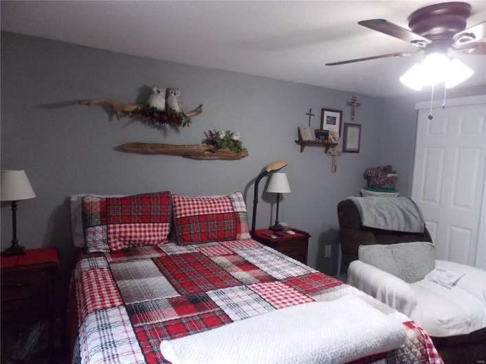 Bedroom with a ceiling fan