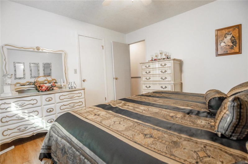 112 Perch Drive, Wappapello, Missouri 63966, 4 Bedrooms Bedrooms, 9 Rooms Rooms,2 BathroomsBathrooms,Residential,For Sale,Perch,MAR25014458