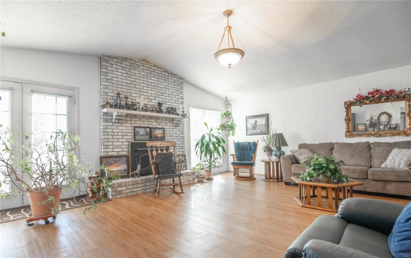 112 Perch Drive, Wappapello, Missouri 63966, 4 Bedrooms Bedrooms, 9 Rooms Rooms,2 BathroomsBathrooms,Residential,For Sale,Perch,MAR25014458