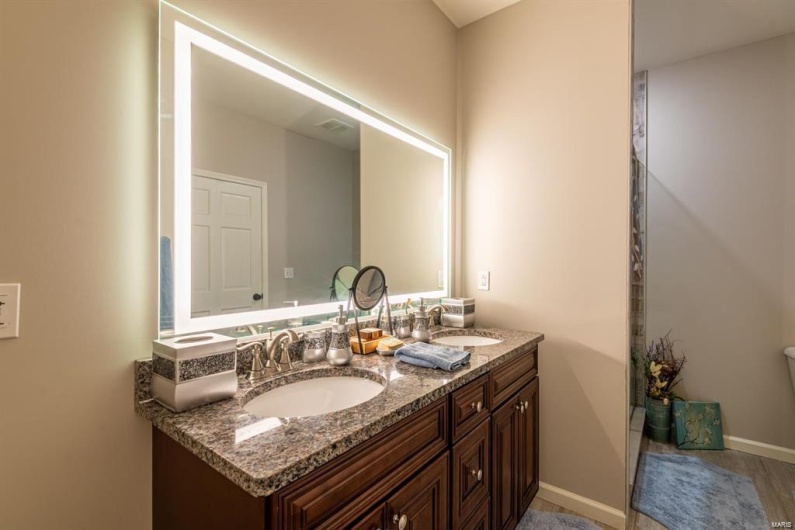 24345 State Route WW, Ste Genevieve, Missouri 63670, 4 Bedrooms Bedrooms, 9 Rooms Rooms,4 BathroomsBathrooms,Residential,For Sale,State Route WW,MAR25014452
