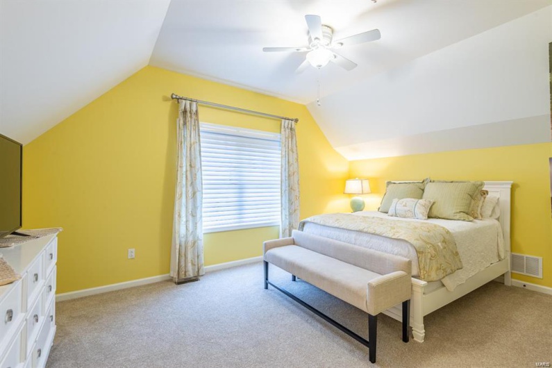24345 State Route WW, Ste Genevieve, Missouri 63670, 4 Bedrooms Bedrooms, 9 Rooms Rooms,4 BathroomsBathrooms,Residential,For Sale,State Route WW,MAR25014452