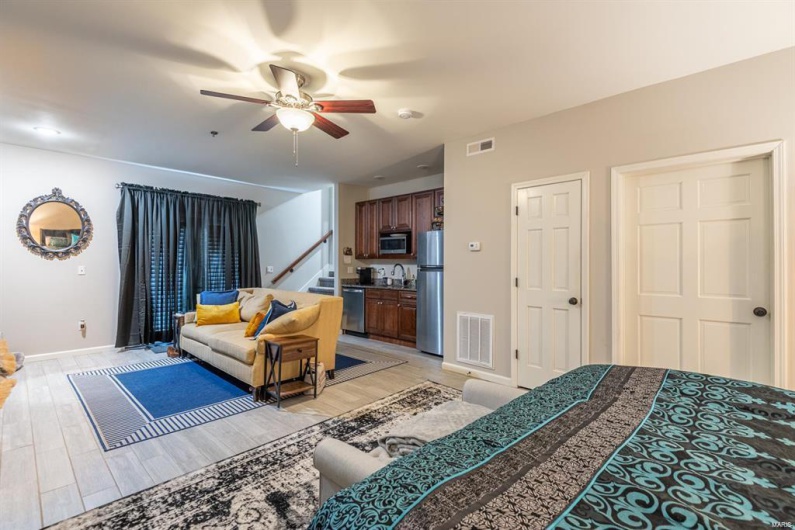 24345 State Route WW, Ste Genevieve, Missouri 63670, 4 Bedrooms Bedrooms, 9 Rooms Rooms,4 BathroomsBathrooms,Residential,For Sale,State Route WW,MAR25014452