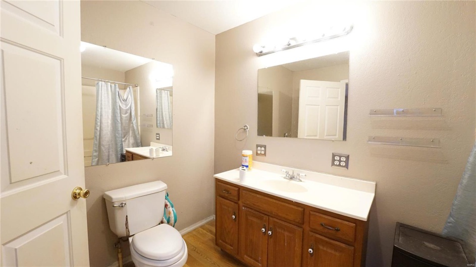 204 8TH St, Kennett, Missouri 63857, 3 Bedrooms Bedrooms, 6 Rooms Rooms,2 BathroomsBathrooms,Residential,For Sale,8TH St,MAR25014375