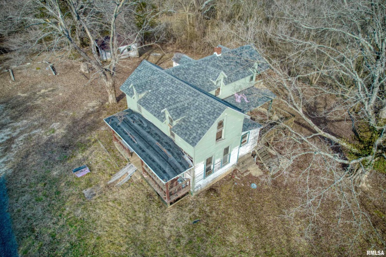315 Vines Road, Cobden, Illinois 62920, 2 Bedrooms Bedrooms, 0 ,0,Residential,For Sale,Vines,0,RMAEB457077