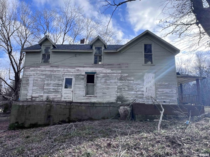 315 Vines Road, Cobden, Illinois 62920, 2 Bedrooms Bedrooms, 0 ,0,Residential,For Sale,Vines,0,RMAEB457077