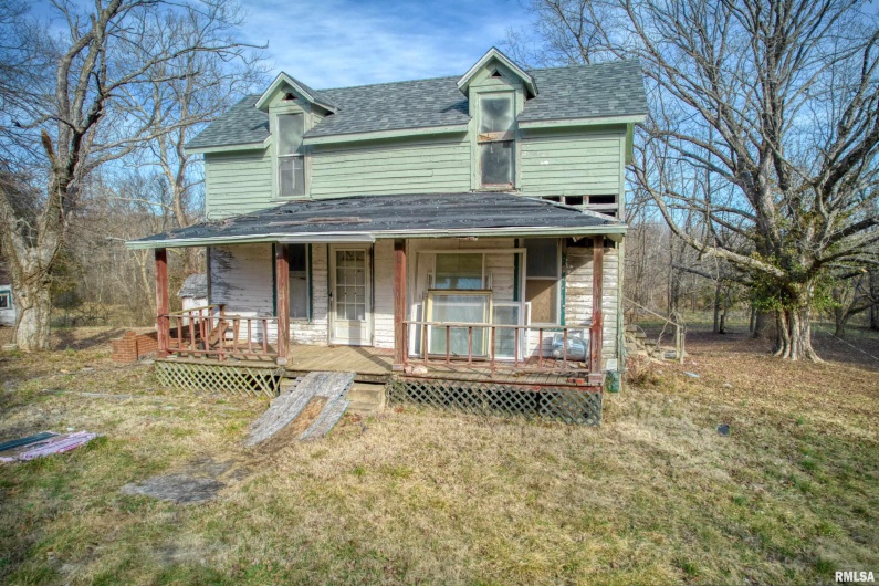 315 Vines Road, Cobden, Illinois 62920, 2 Bedrooms Bedrooms, 0 ,0,Residential,For Sale,Vines,0,RMAEB457077