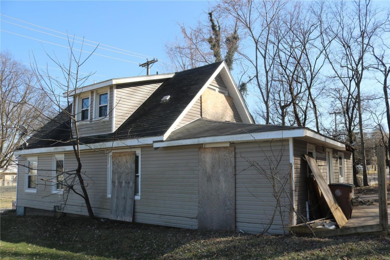 View of side exterior