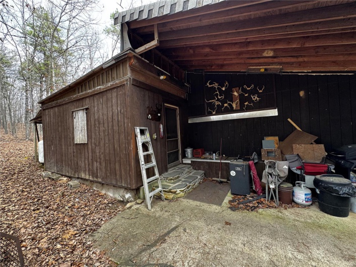 View of home's exterior