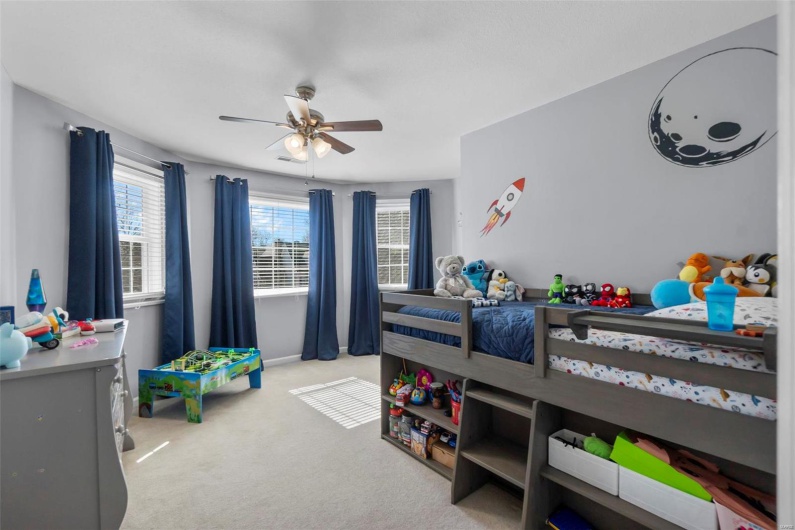 2519 Horseshoe Ridge, Cape Girardeau, Missouri 63701, 4 Bedrooms Bedrooms, 11 Rooms Rooms,3 BathroomsBathrooms,Residential,For Sale,Horseshoe Ridge,MAR25008656