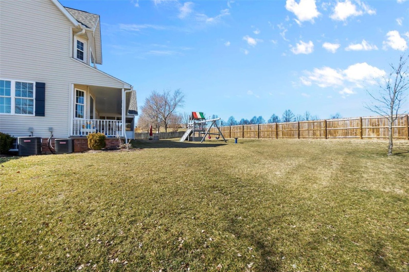 2519 Horseshoe Ridge, Cape Girardeau, Missouri 63701, 4 Bedrooms Bedrooms, 11 Rooms Rooms,3 BathroomsBathrooms,Residential,For Sale,Horseshoe Ridge,MAR25008656