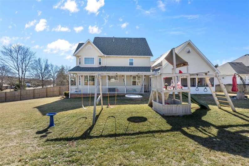 2519 Horseshoe Ridge, Cape Girardeau, Missouri 63701, 4 Bedrooms Bedrooms, 11 Rooms Rooms,3 BathroomsBathrooms,Residential,For Sale,Horseshoe Ridge,MAR25008656