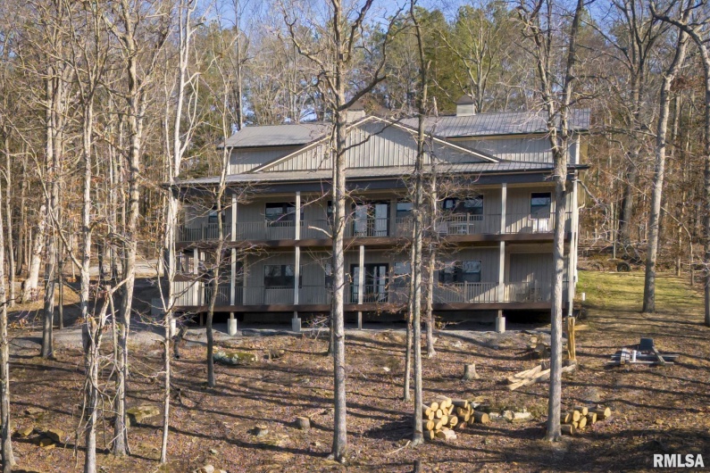 3675 Parrish Ridge Road, Goreville, Illinois 62939, 5 Bedrooms Bedrooms, 0 ,2 BathroomsBathrooms,Residential,For Sale,Parrish Ridge,0,RMAEB457105