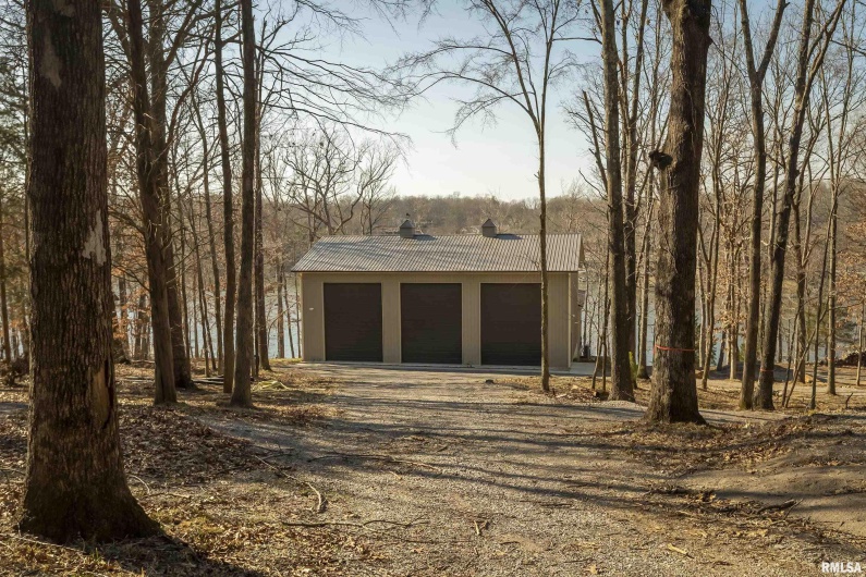 3675 Parrish Ridge Road, Goreville, Illinois 62939, 5 Bedrooms Bedrooms, 0 ,2 BathroomsBathrooms,Residential,For Sale,Parrish Ridge,0,RMAEB457105