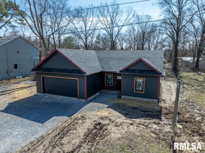 207 Rowatt Street, Cambria, Illinois 62915, 3 Bedrooms Bedrooms, 0 ,2 BathroomsBathrooms,Residential,For Sale,Rowatt,0,RMAQC4261228