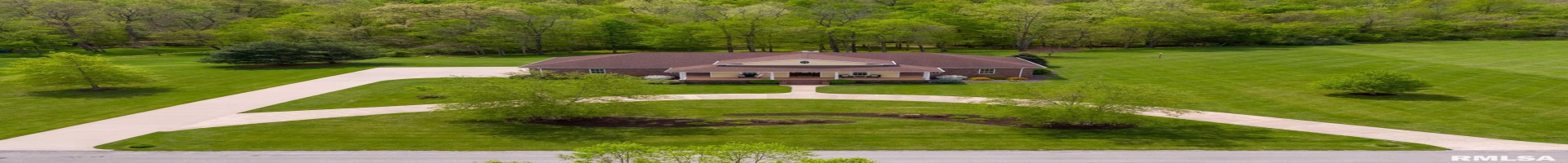Residential For Sale 3725 ARIEL Drive, Murphysboro, Illinois 62966, 3 Bedrooms Bedrooms, 0 ,2 BathroomsBathrooms,Residential,For Sale,ARIEL,0,RMAQC4261237