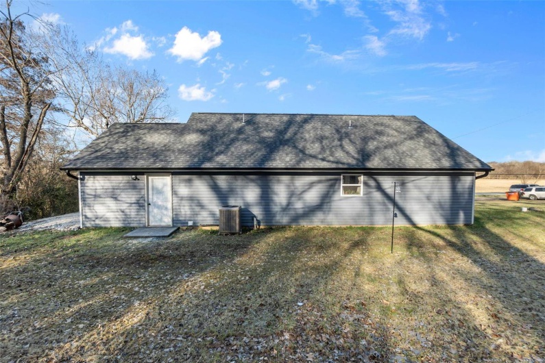 22270 Missouri 34, Marble Hill, Missouri 63764, 3 Bedrooms Bedrooms, 6 Rooms Rooms,2 BathroomsBathrooms,Residential,For Sale,Missouri 34,MAR25015141